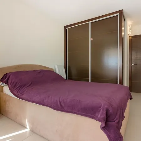 Apartman El Horno 2a009 *